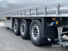Schmitz Cargobull Curtainsider Standard Getränke 