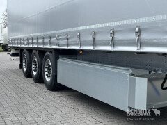 Schmitz Cargobull Curtainsider Standard Getränke 
