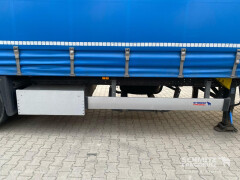 Schmitz Cargobull Curtainsider Mega 