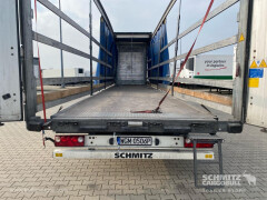 Schmitz Cargobull Curtainsider Mega 