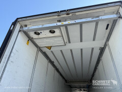 Schmitz Cargobull Tiefkühler Multitemp Doppelstock Trennwand 