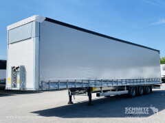 Schmitz Cargobull Curtainsider Mega Getränke 