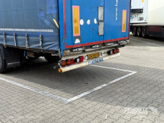 Krone Oplegger Schuifzeil Mega 