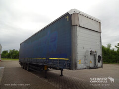 Schmitz Cargobull Curtainsider Varios 