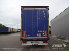Schmitz Cargobull Curtainsider Varios 