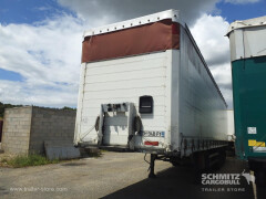Schmitz Cargobull Semitrailer Curtainsider Standard Hayon 