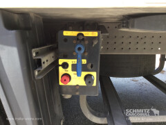 Schmitz Cargobull Reefer Meat hanging system 