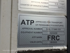 Schmitz Cargobull Reefer Meat hanging system 