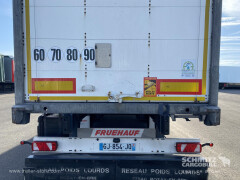 FRUEHAUF Semitrailer Dryfreight Standard Porte relevante 