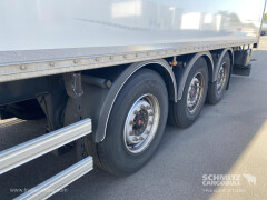FRUEHAUF Semitrailer Dryfreight Standard Porte relevante 