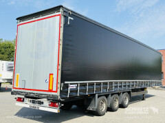 Schmitz Cargobull Curtainsider Mega Getränke 