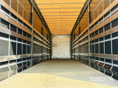 Schmitz Cargobull Curtainsider Mega Getränke 