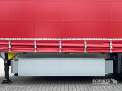 Schmitz Cargobull Curtainsider Mega 