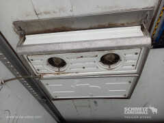 Schmitz Cargobull Tiefkühler Multitemp Trennwand Rolltor 
