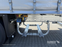 Schmitz Cargobull Curtainsider Standard Getränke 