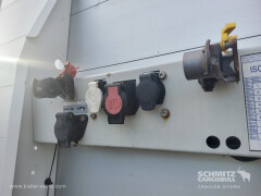Schmitz Cargobull Curtainsider Mega Getränke 