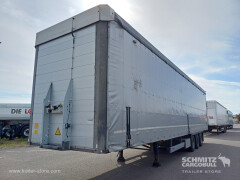 Schmitz Cargobull Curtainsider Mega Getränke 