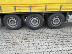Schmitz Cargobull Curtainsider Standard 