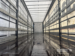 Schmitz Cargobull Curtainsider Mega 