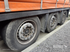 Schmitz Cargobull Curtainsider Mega 