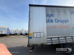 Schmitz Cargobull Curtainsider Mega Getränke 