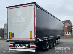 Schmitz Cargobull Curtainsider Standard Getränke 