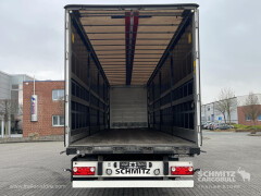 Schmitz Cargobull Curtainsider Standard Getränke 