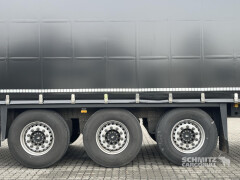 Schmitz Cargobull Curtainsider Standard Getränke 