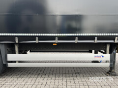 Schmitz Cargobull Curtainsider Standard Getränke 