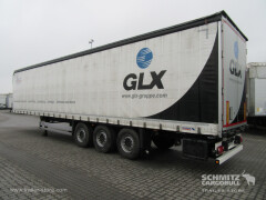 Schmitz Cargobull Curtainsider Standard Getränke 