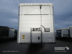 Schmitz Cargobull Curtainsider Standard Getränke 