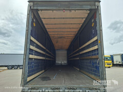 Schmitz Cargobull Curtainsider Mega 