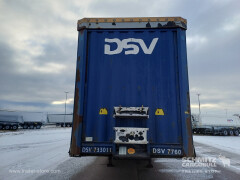 Krone Curtainsider Mega 