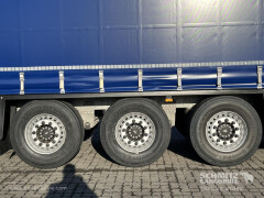 Schmitz Cargobull Curtainsider Standard Getränke 