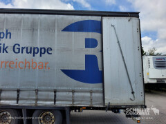 Schmitz Cargobull Curtainsider Mega Getränke 