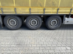 Schmitz Cargobull Curtainsider Standard 