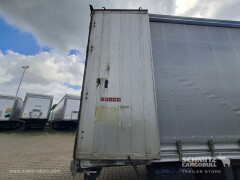 Schmitz Cargobull Curtainsider Mega Getränke 