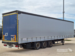 Schmitz Cargobull Curtainsider Mega 