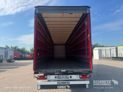 Schmitz Cargobull Curtainsider Mega 