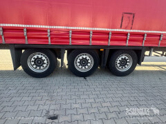 Schmitz Cargobull Curtainsider Mega 