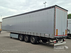 Schmitz Cargobull Curtainsider Standard Getränke 