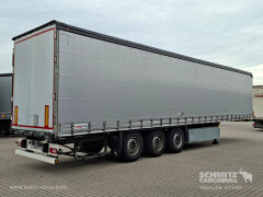 Schmitz Cargobull Curtainsider Standard Getränke 