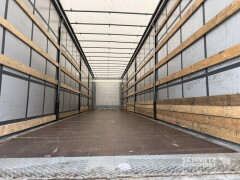 Schmitz Cargobull Curtainsider Standard 