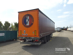 Schmitz Cargobull Semitrailer Curtainsider Standard Hayon 
