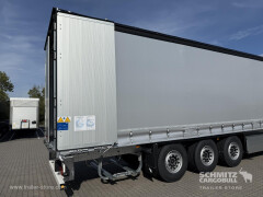 Schmitz Cargobull Curtainsider Standard Getränke 